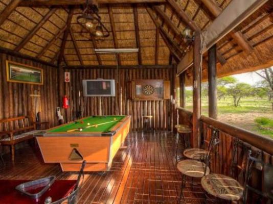 Tjailatyd Bush Lodge - Communal lounge/ TV room
