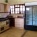 Tjailatyd Bush Lodge - Kitchenette
