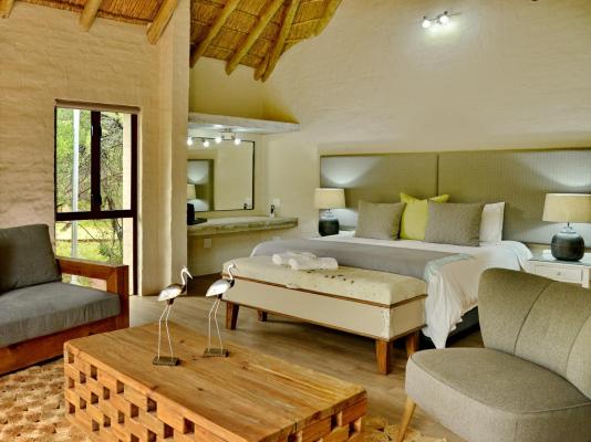 Room image 7