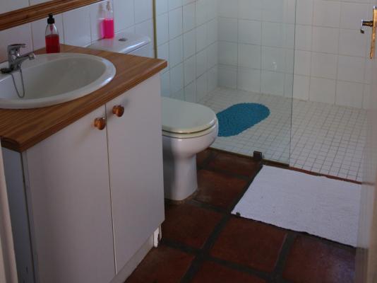 Room image 5