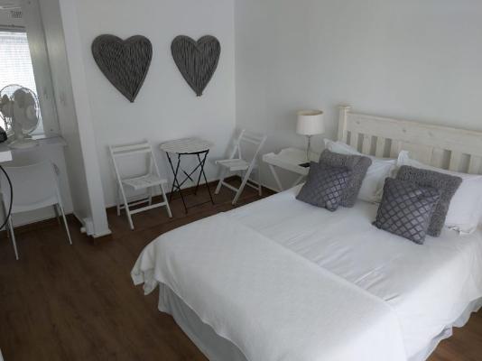 Room image 1