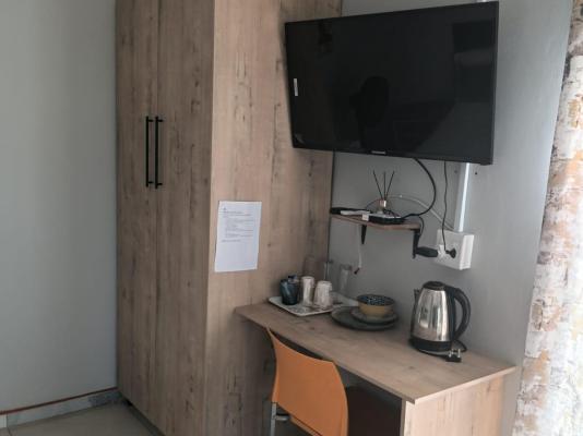 Room image 3