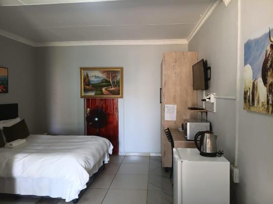 Room image 2