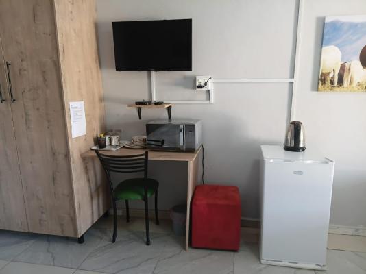 Room image 3