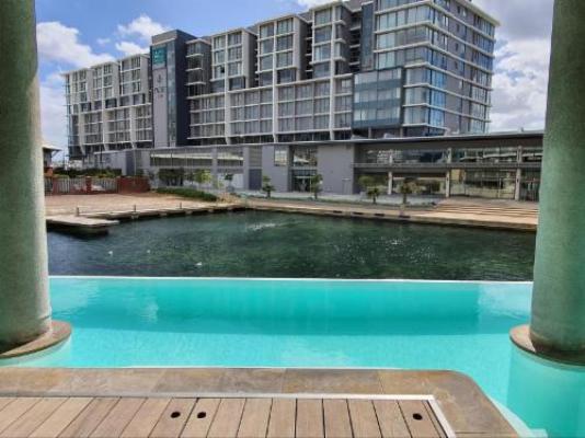 Canal Quays 205 - Swimming pool