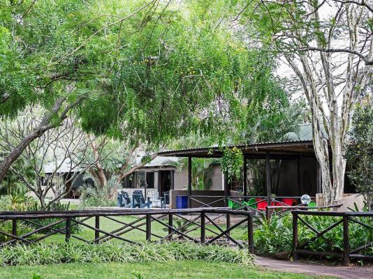 Emdoneni Lodge with Zululand Cat Conservation - 271963
