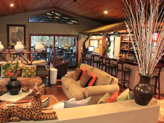 Emdoneni Lodge with Zululand Cat Conservation - 271964