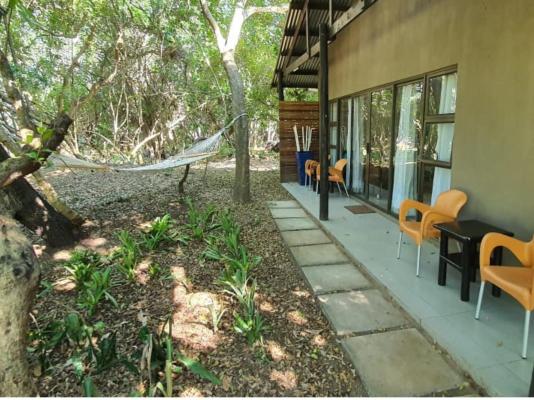 Room image 1