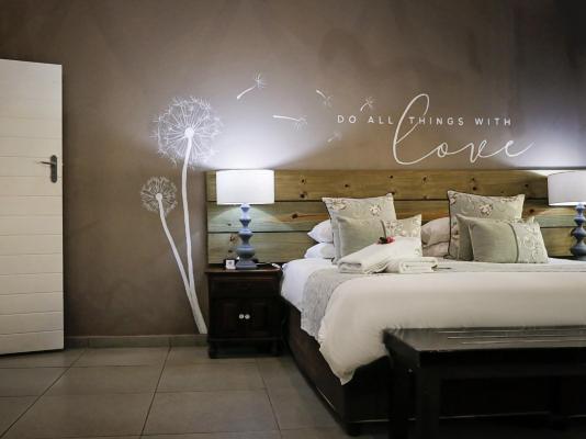 Room image 7