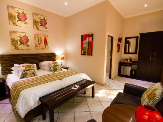 Room image 3
