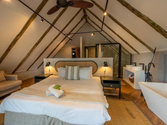 Room image 1