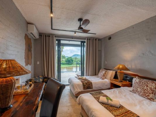 Room image 2