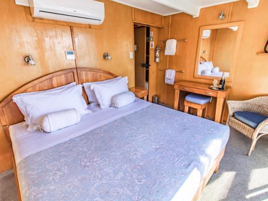 Shayamanzi Houseboats - 272308