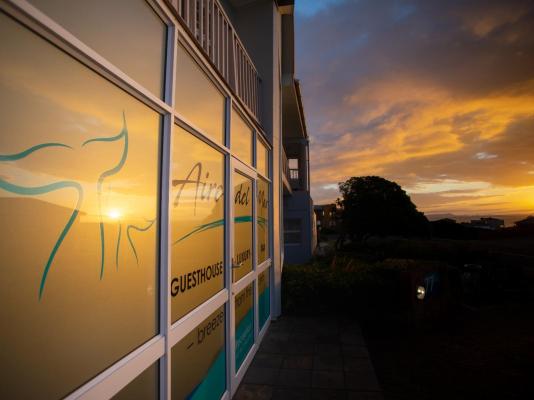 Aire del Mar Guest House - 272408