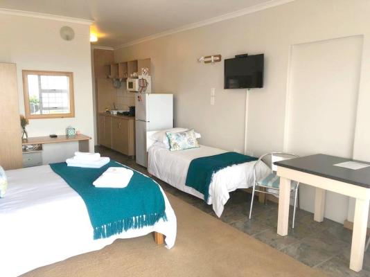 Room image 1