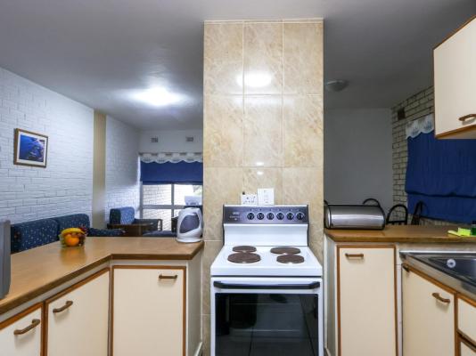Room image 3