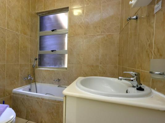 Room image 6