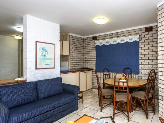 Room image 8