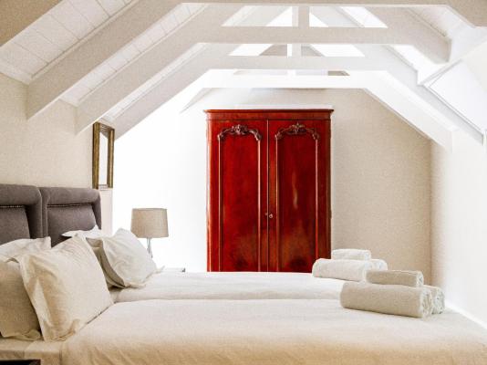 Room image 1
