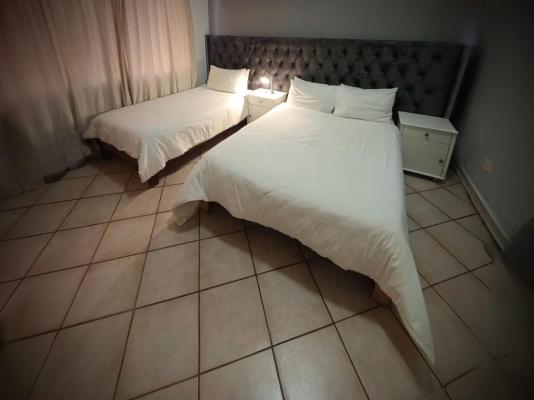 Room image 1
