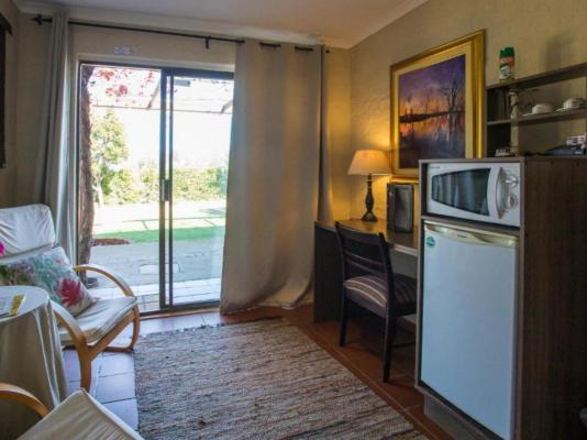 Room image 3