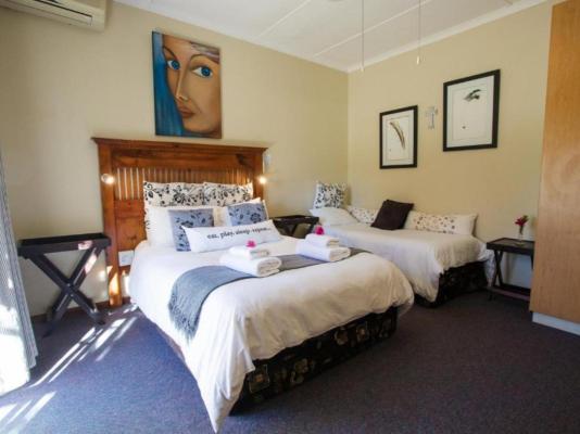 Room image 1