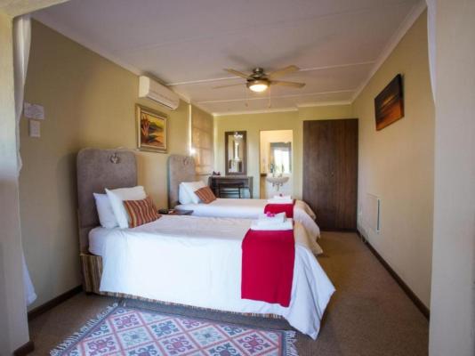Room image 1