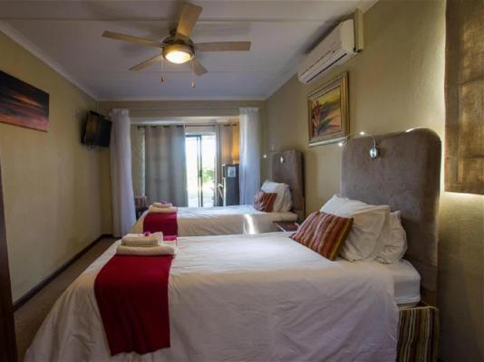 Room image 6