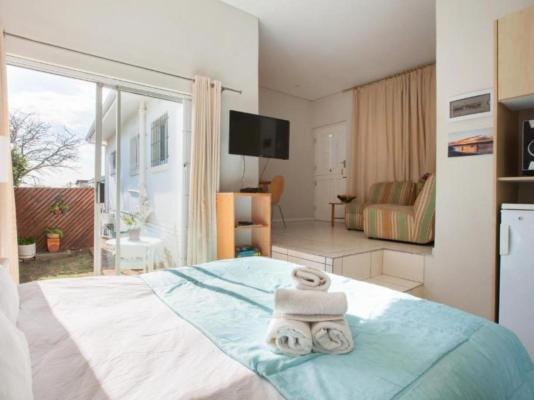 Room image 6