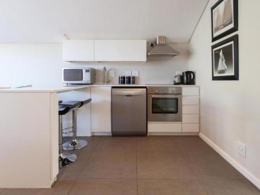 20 Belladonna Avenue - 272818