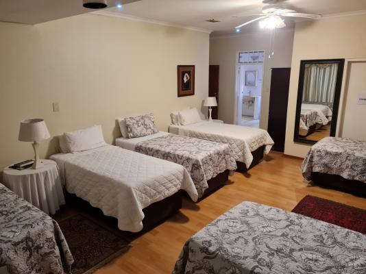 ROOM 5