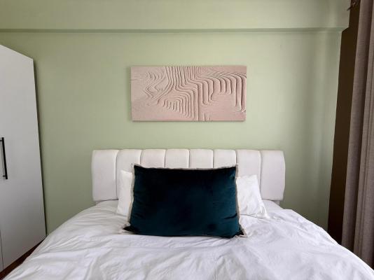 Room image 3