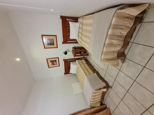 ROOM 1 