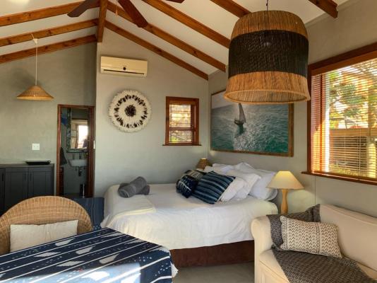 Artists Cottages Gordon's Bay - 272904