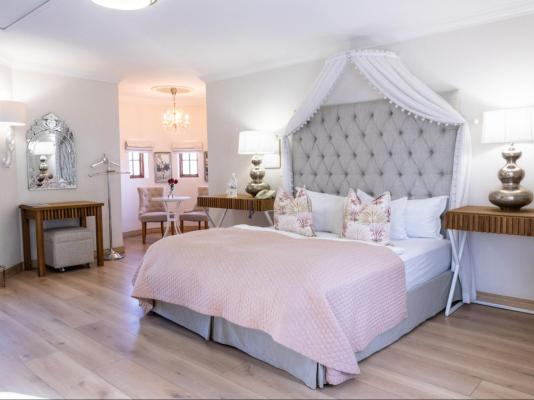 Heinitzburg Boutique Hotel - 272997