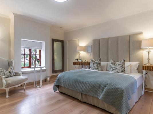 Heinitzburg Boutique Hotel - 273004