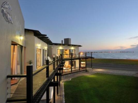 Oyster Box Guesthouse - Property / Building
