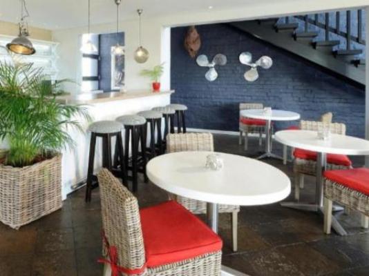 Oyster Box Guesthouse - Dining area