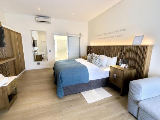 Room image 1
