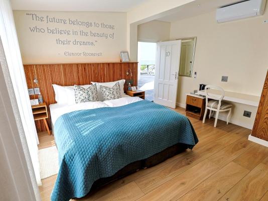 Room image 2
