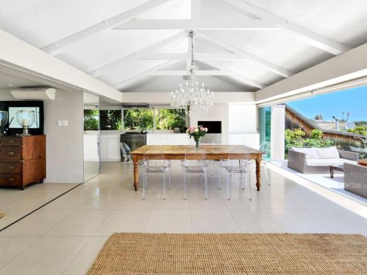 Clifton Bungalow - 273074