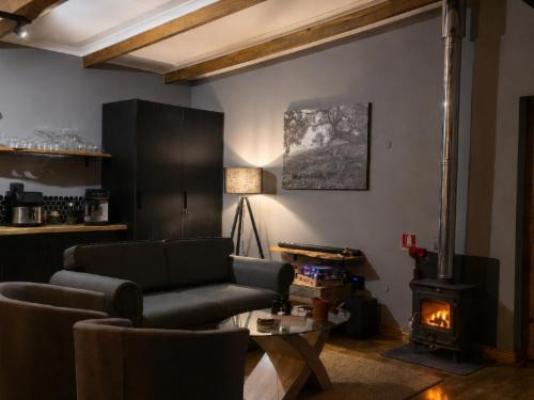 Renosterveld Eco Pods - Living Room