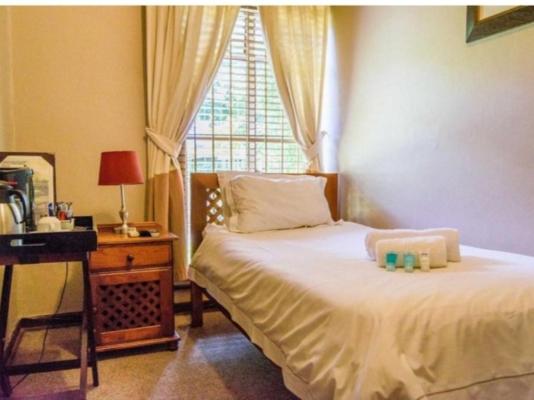Room image 2