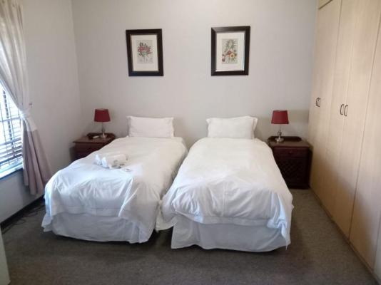 Rietondale Lodge - 273200
