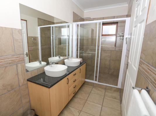 River Bend Farm - 273254