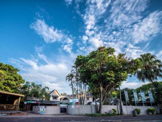Lakeview Cabanas - Unit 5 - Property / Building