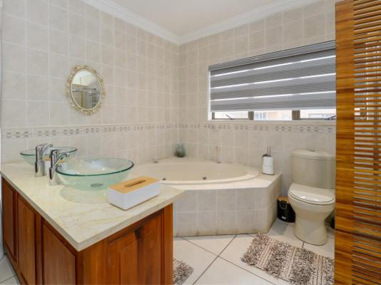 Seagull Villa - 273341