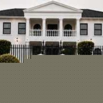 White House Manor - Property / Building