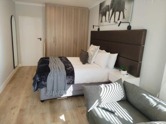Room image 2