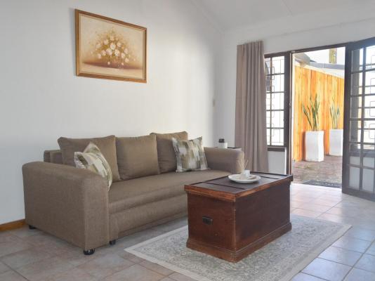 Room image 8